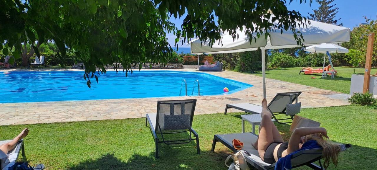 Viena Rooms & Apartments Παλαιοχώρα Εξωτερικό φωτογραφία