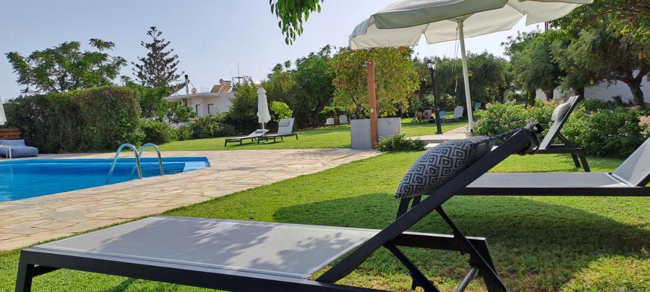 Viena Rooms & Apartments Παλαιοχώρα Εξωτερικό φωτογραφία
