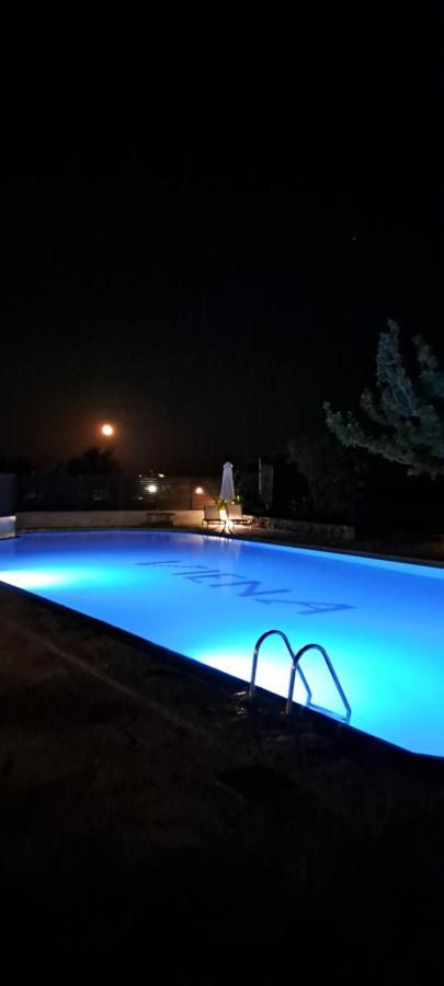 Viena Rooms & Apartments Παλαιοχώρα Εξωτερικό φωτογραφία