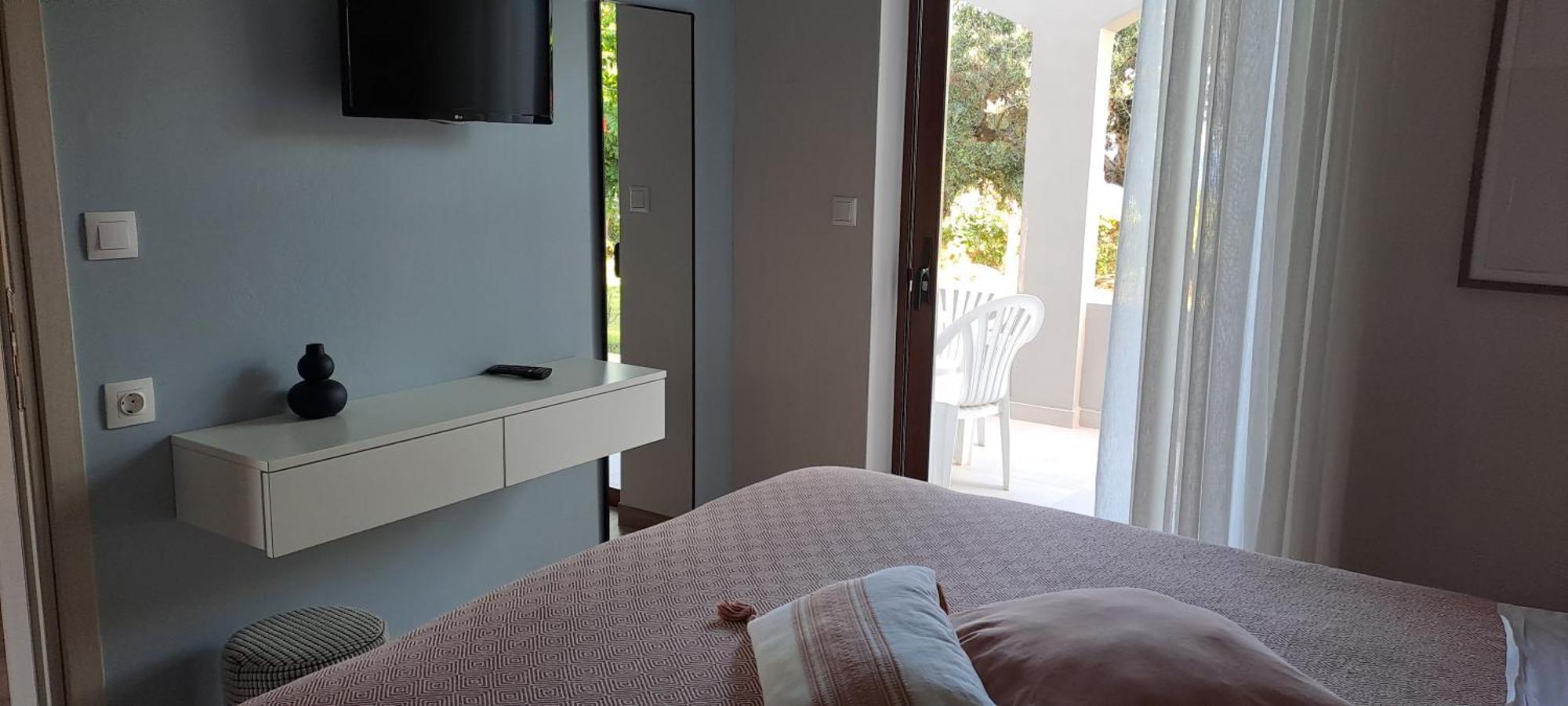 Viena Rooms & Apartments Παλαιοχώρα Εξωτερικό φωτογραφία