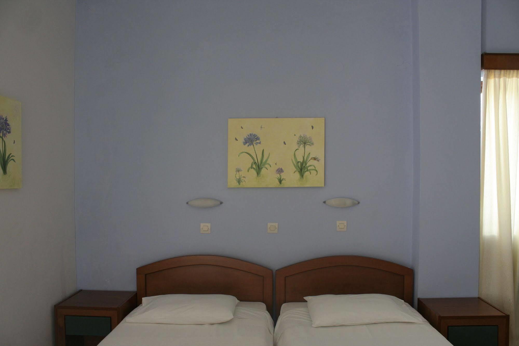 Viena Rooms & Apartments Παλαιοχώρα Εξωτερικό φωτογραφία