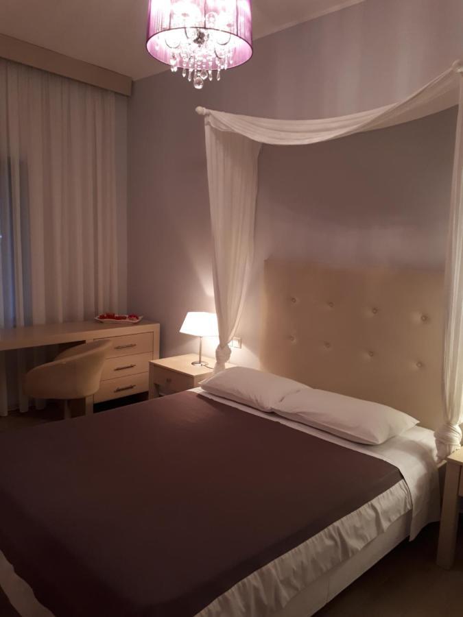 Viena Rooms & Apartments Παλαιοχώρα Εξωτερικό φωτογραφία